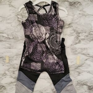 GAIAM Girls Yoga Outfit 2 piece Set